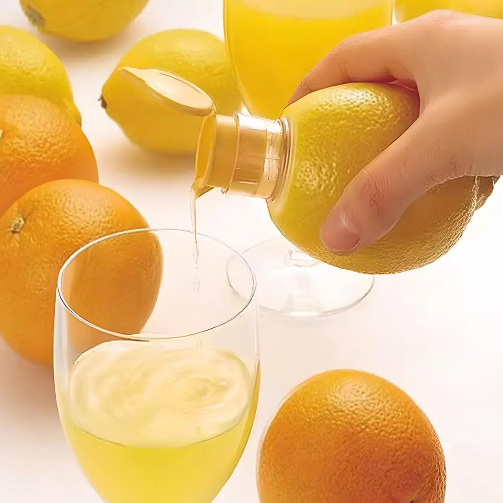 Effortless Citrus Juicing: Screw-Top Lemon Squeezer with Built-In Filter and Spout for Cocktails and Drinks